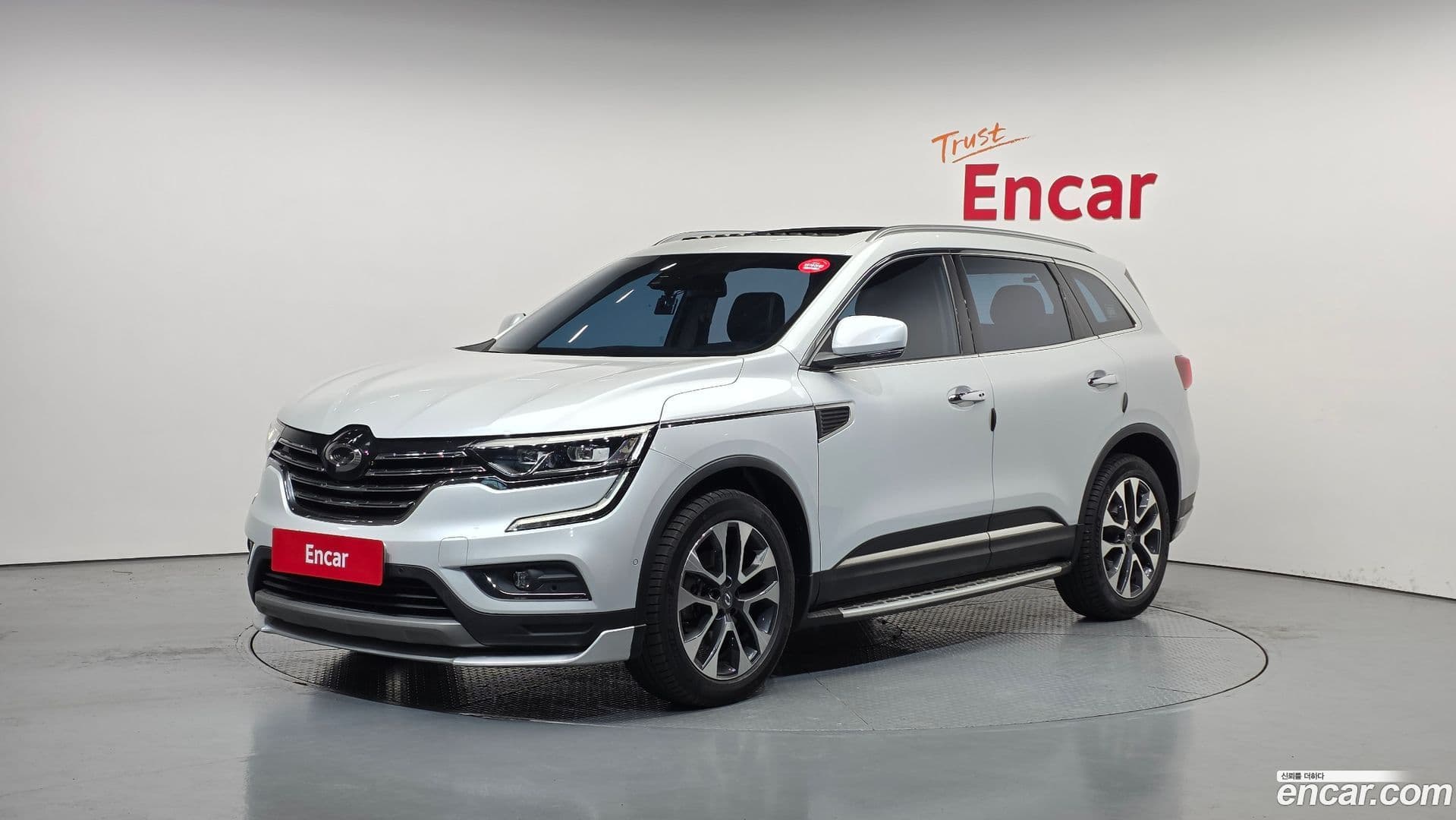 Main__Slider__Photo:QM6 Renault Korea 2018.2-0