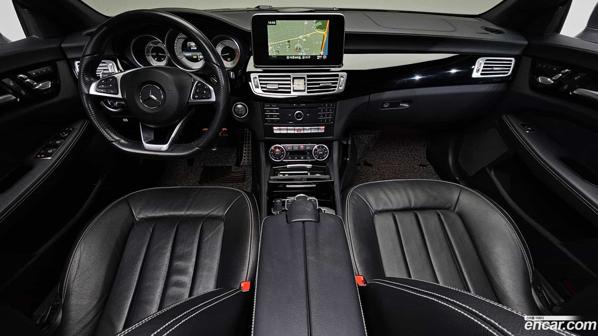 CLS-Class Mercedes-Benz 2017.8-INNER-007