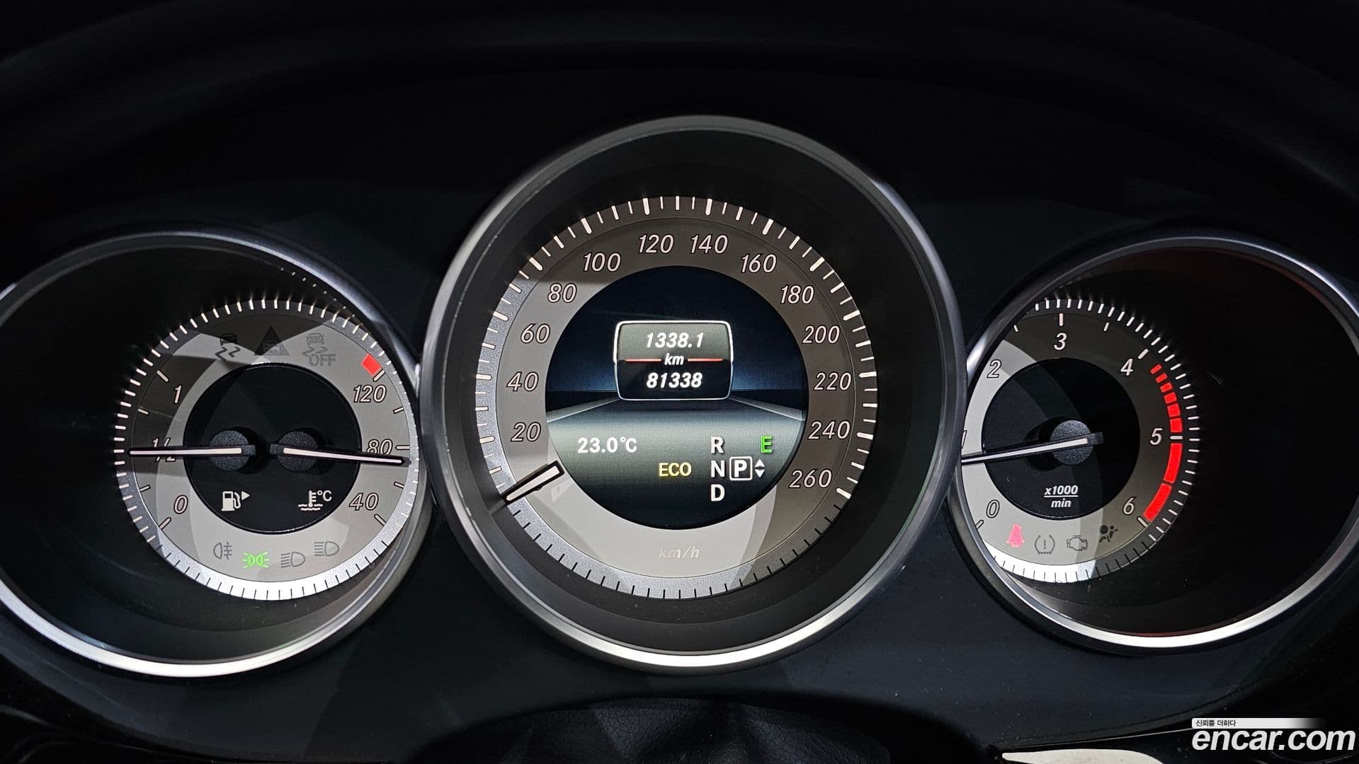 Main__Slider__Photo:CLS-Class Mercedes-Benz 2017.8-7