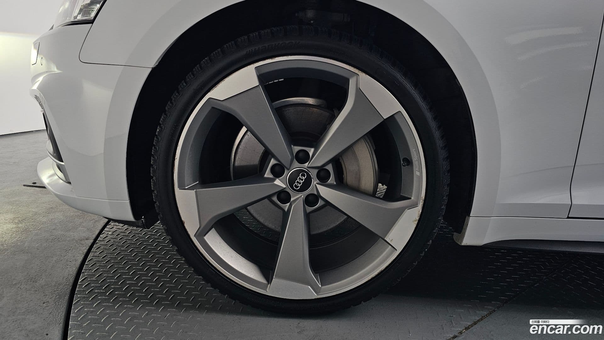 Main__Slider__Photo:A5 Audi 2019.9-4