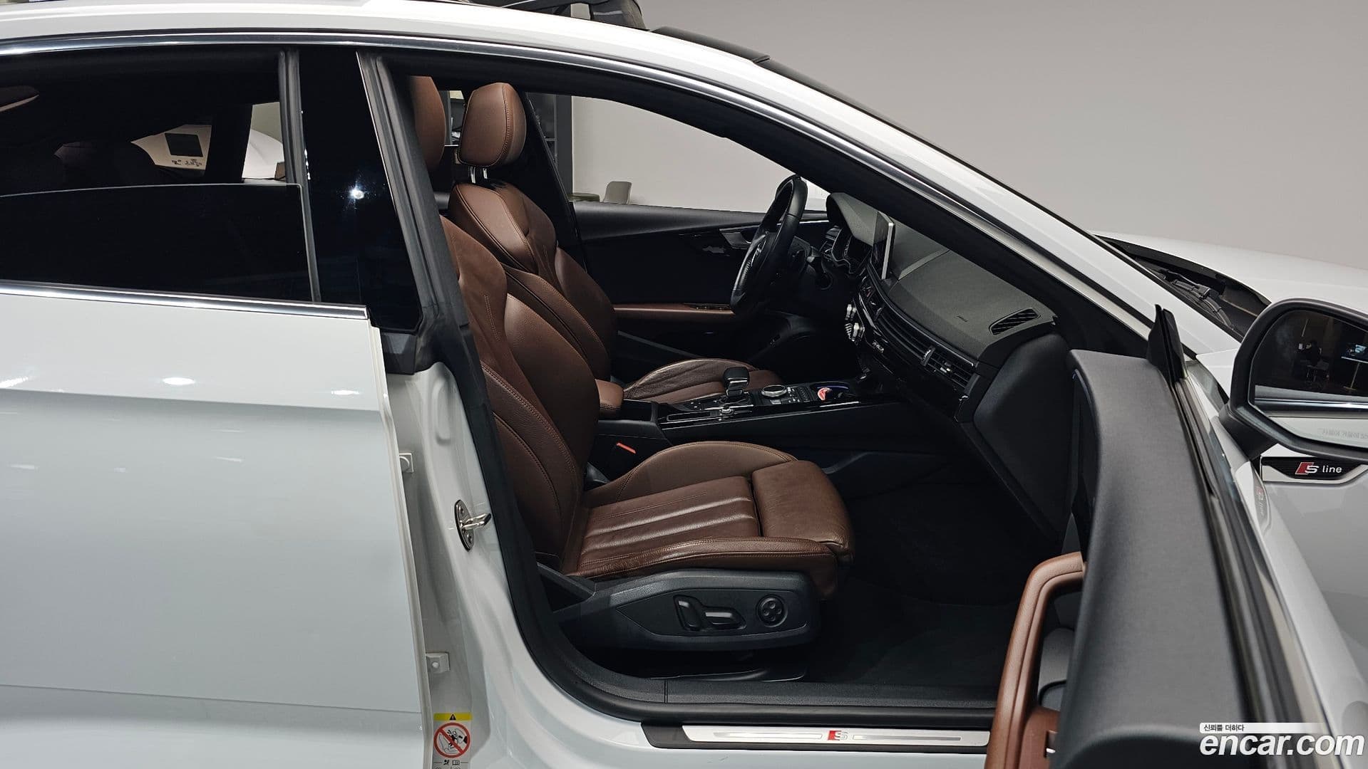 Main__Slider__Photo:A5 Audi 2019.9-25