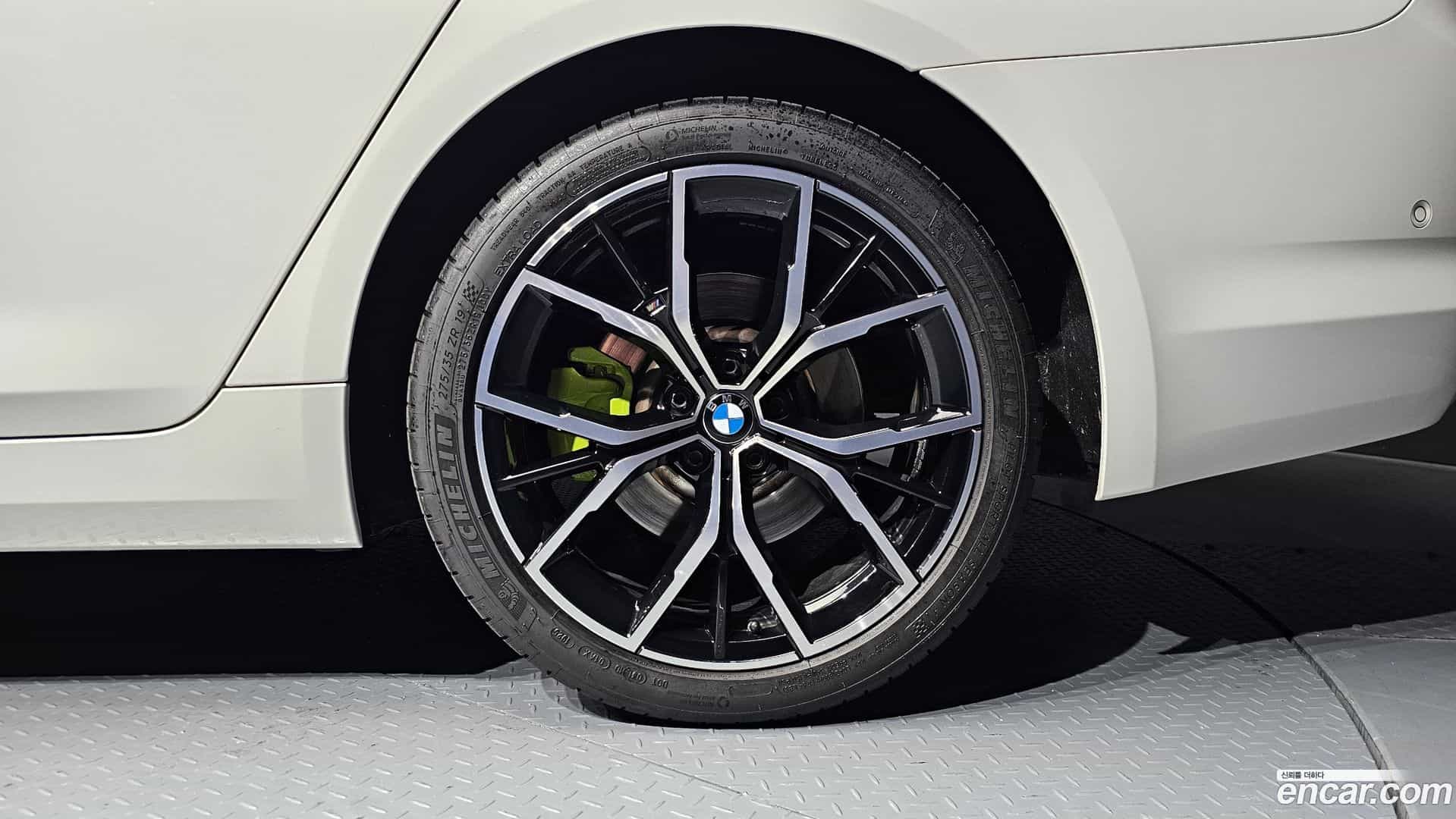 5-Series BMW 2017.10-OUTER-031