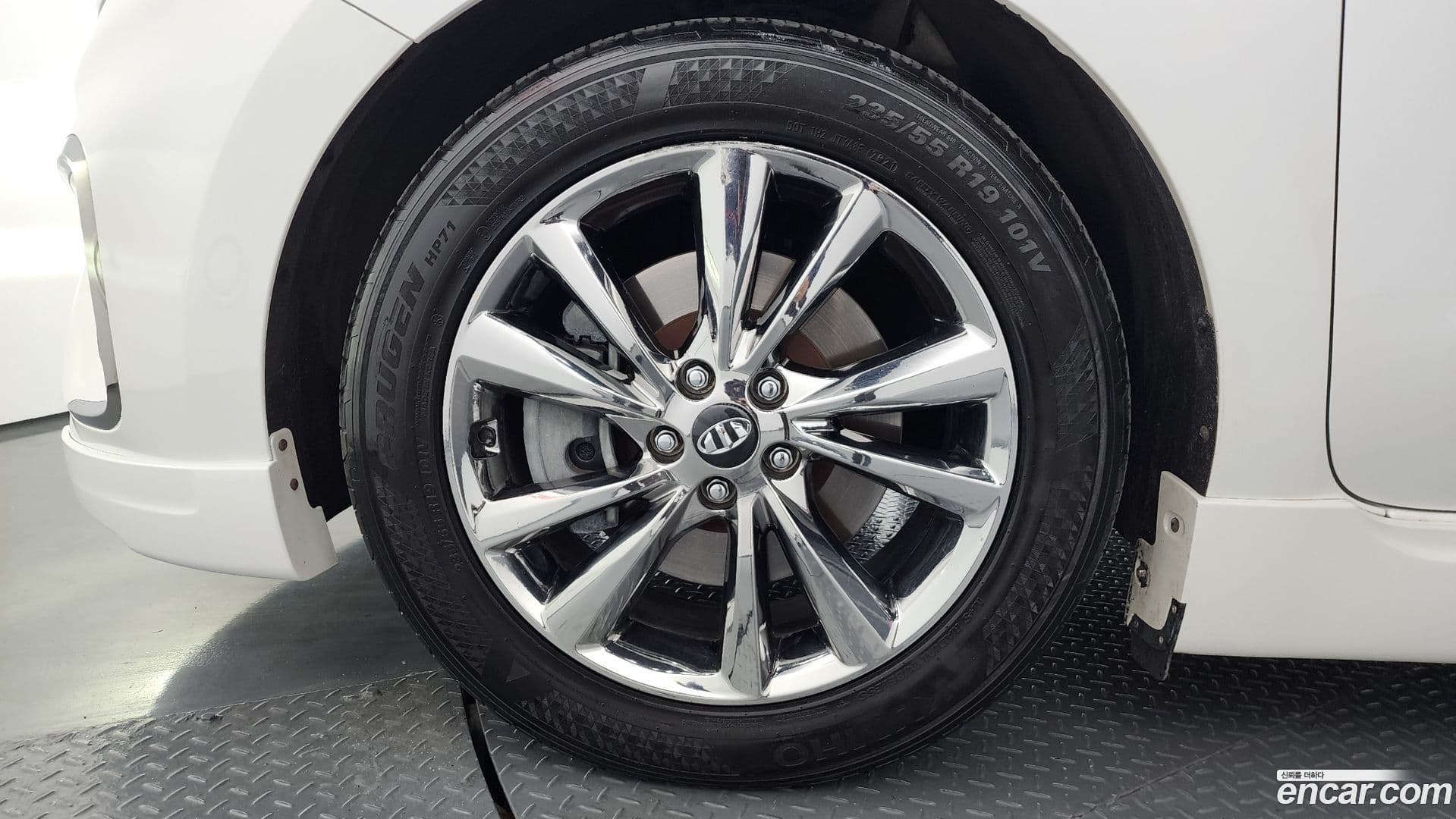 Main__Slider__Photo:Canival Kia 2018.8-4