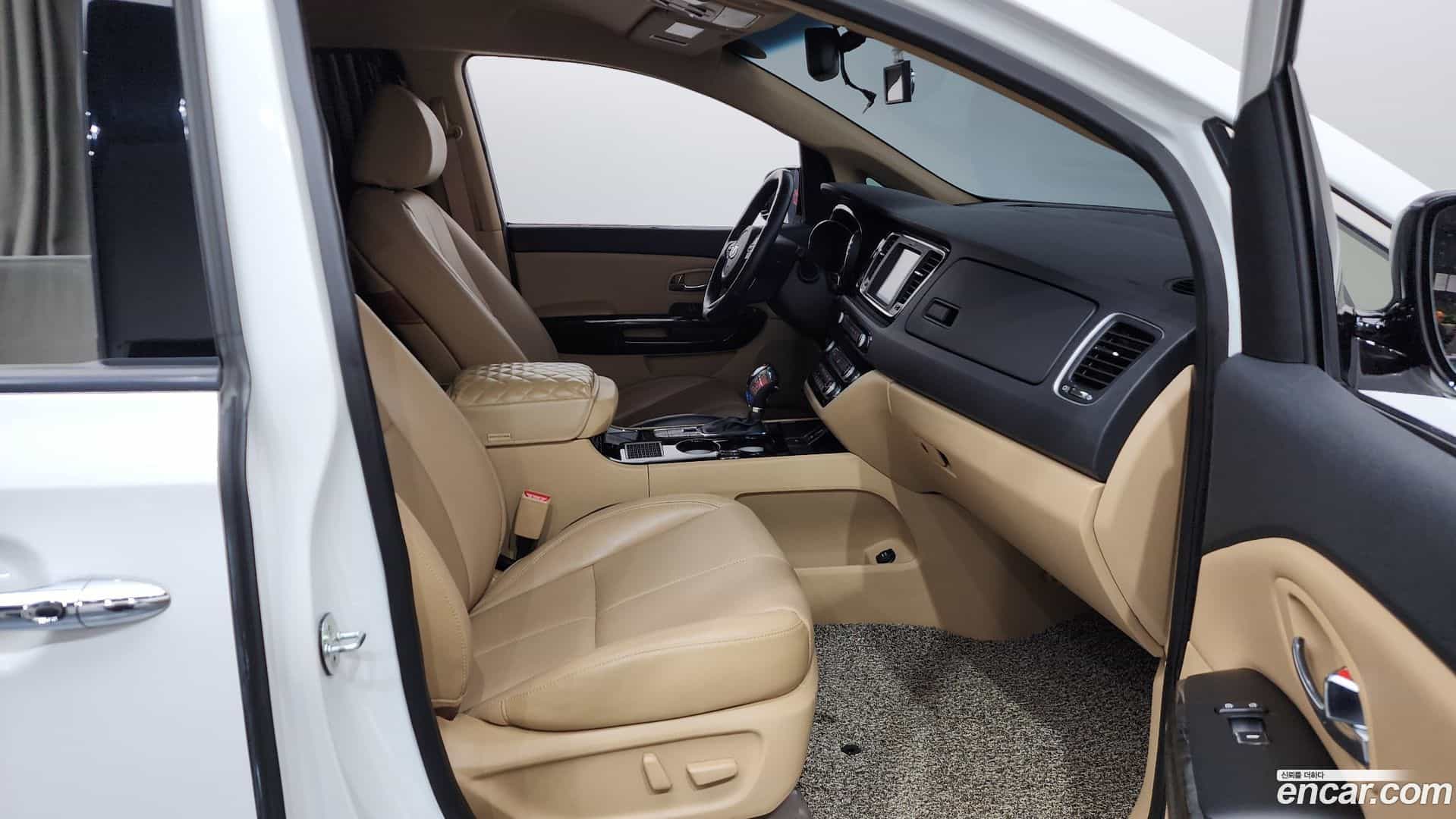 Canival Kia 2018.8-OPTION-015