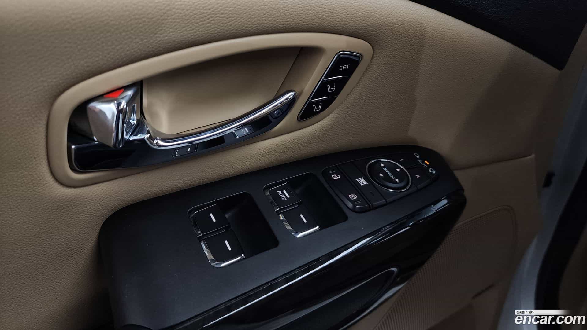 Canival Kia 2018.8-OPTION-043