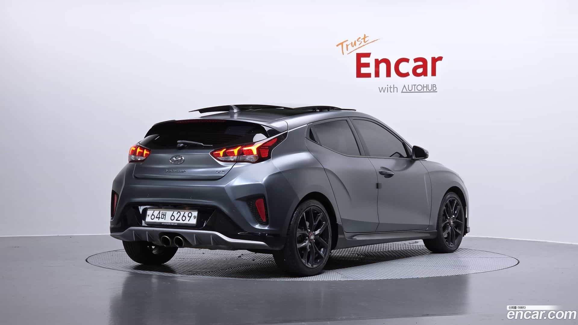 Veloster Hyundai 2018.11-OUTER-002