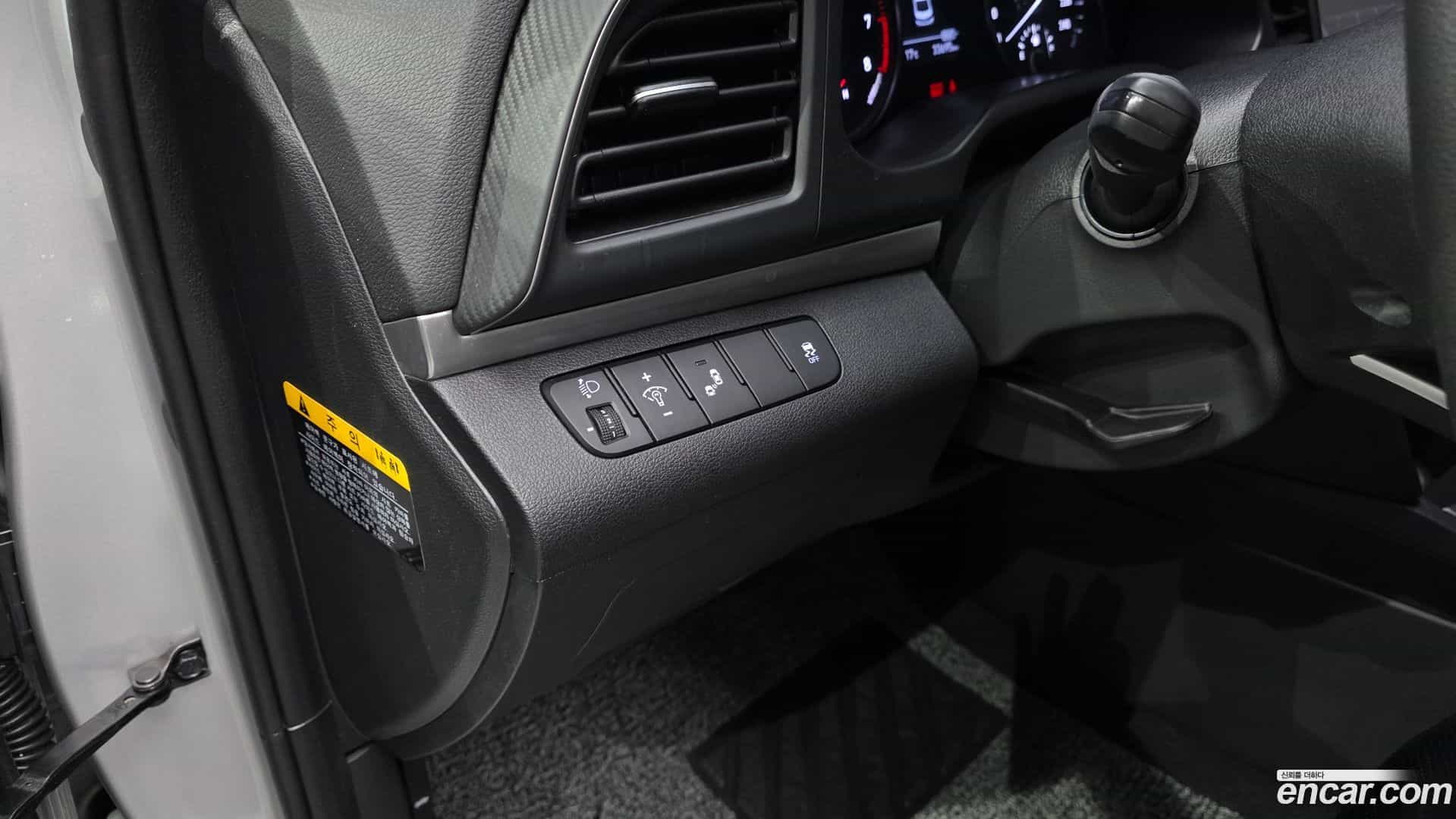 AVANTE Hyundai 2019.2-OPTION-022