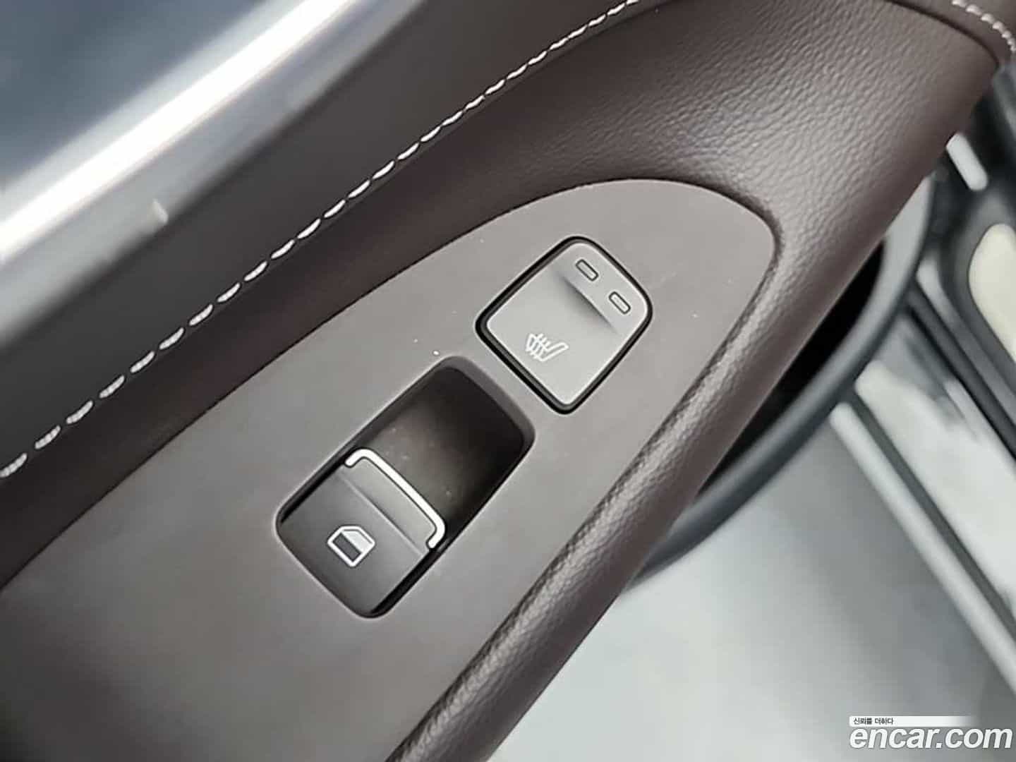 Grandeur Hyundai 2018.10-OPTION-018