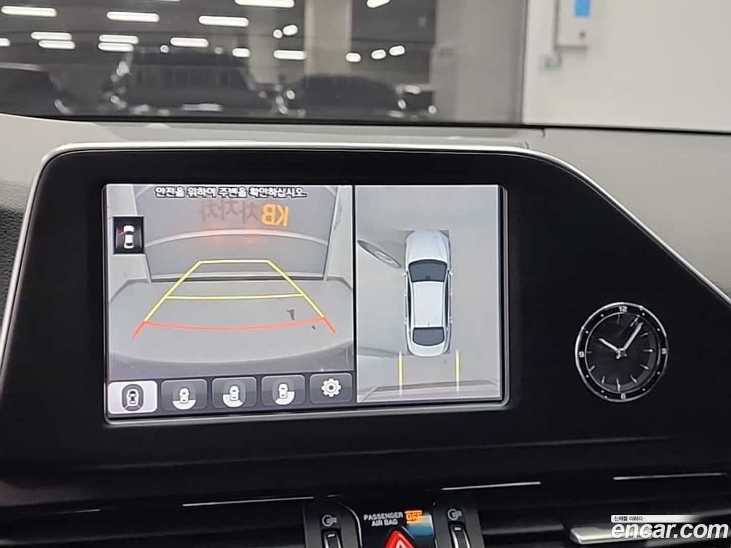 Grandeur Hyundai 2018.10-OPTION-020