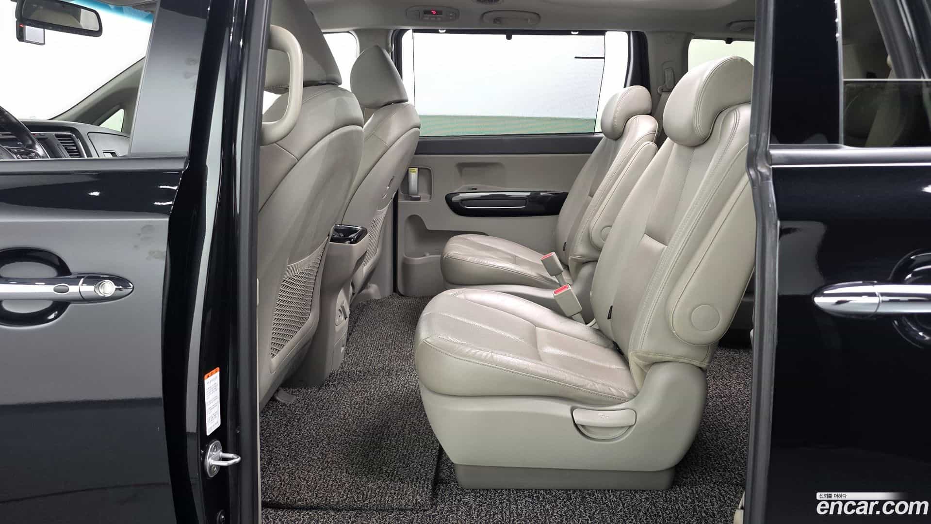 Canival Kia 2016.8-OPTION-015