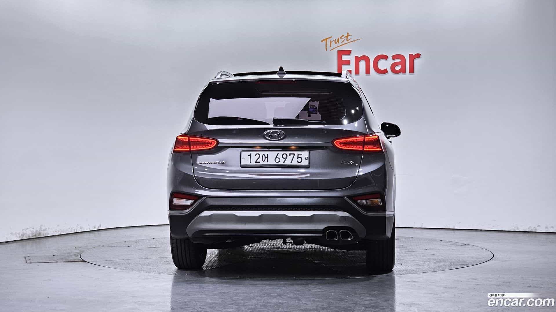 Santafe Hyundai 2018.4-OUTER-004
