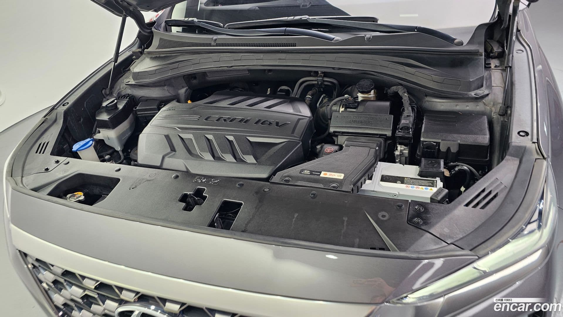 Main__Slider__Photo:Santafe Hyundai 2018.4-5