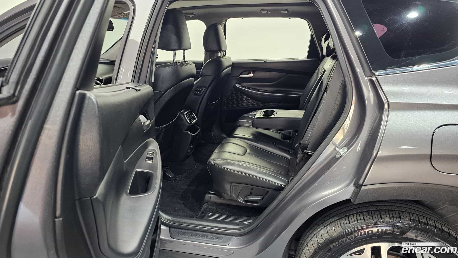 Santafe Hyundai 2018.4-OPTION-015