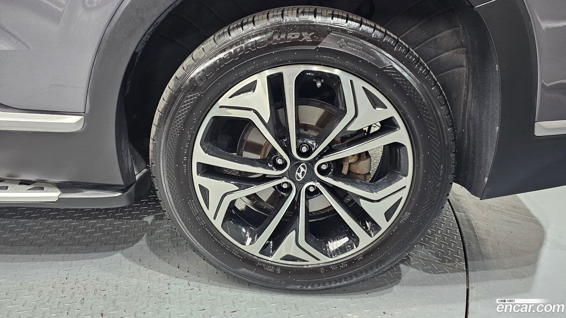 Main__Slider__Photo:Santafe Hyundai 2018.4-20