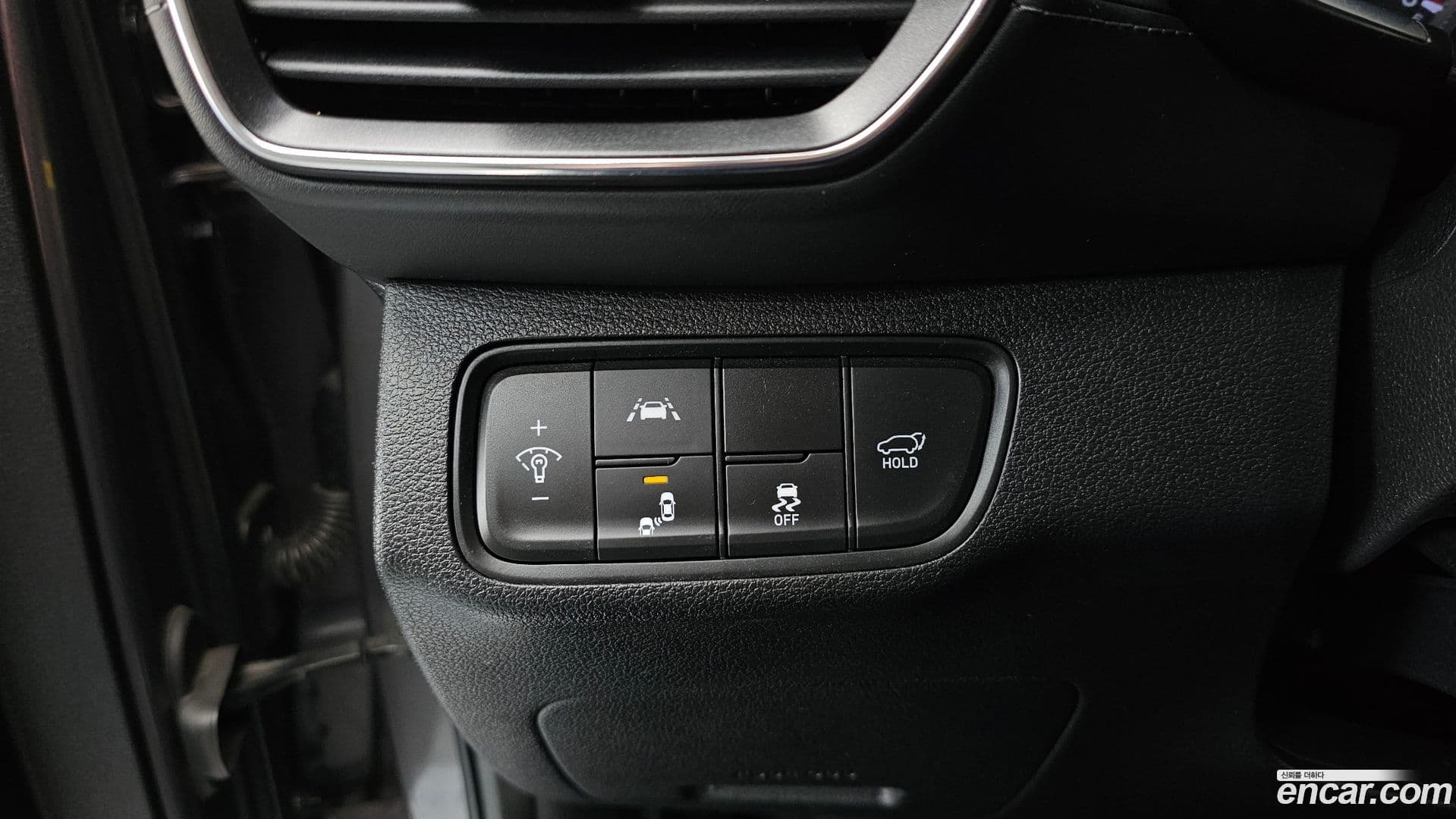 Main__Slider__Photo:Santafe Hyundai 2018.4-26