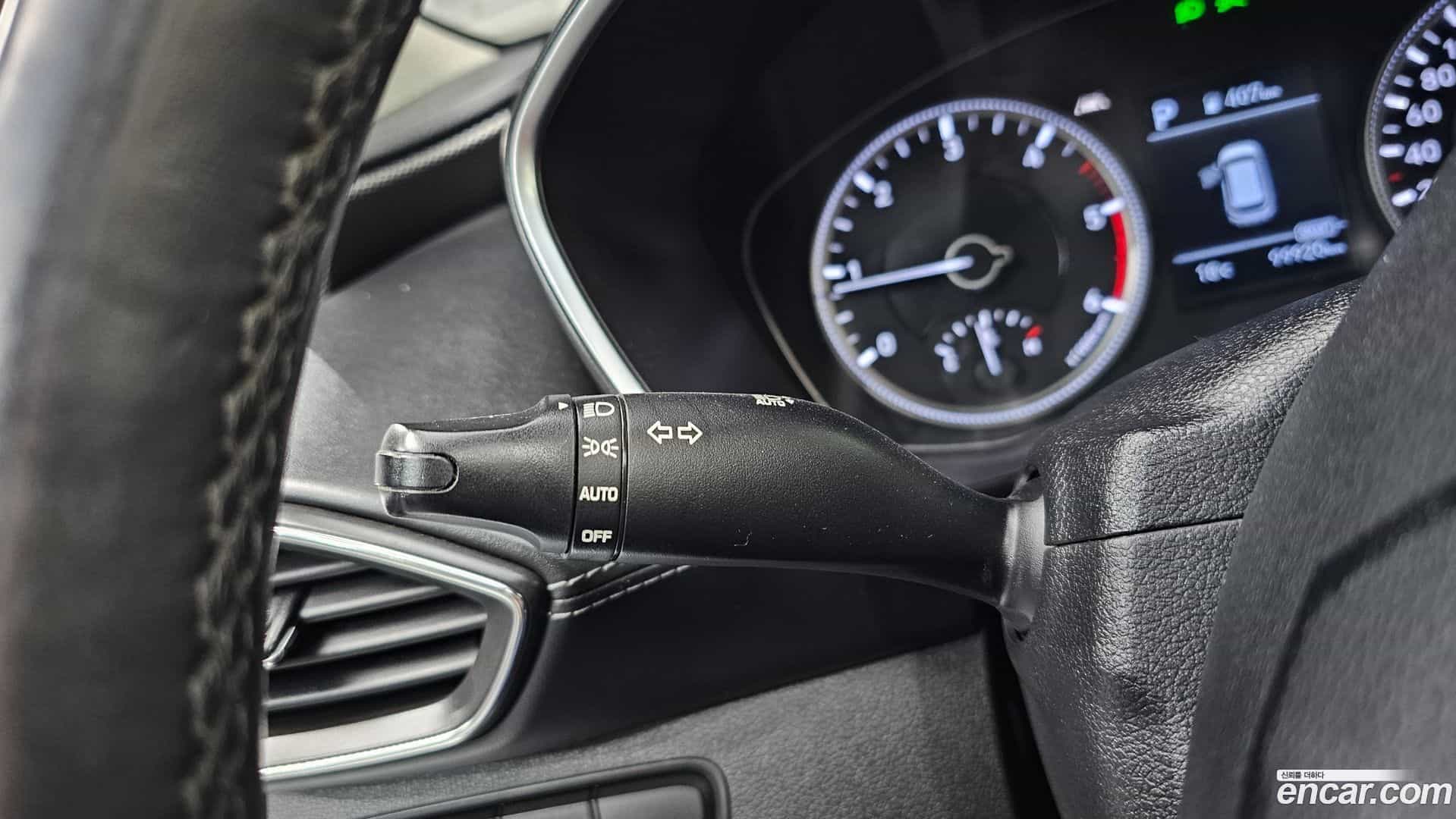 Santafe Hyundai 2018.4-OPTION-041