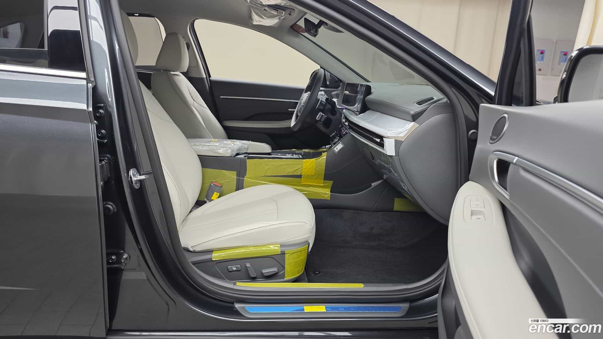 Sonata Hyundai 2025.10-OPTION-015
