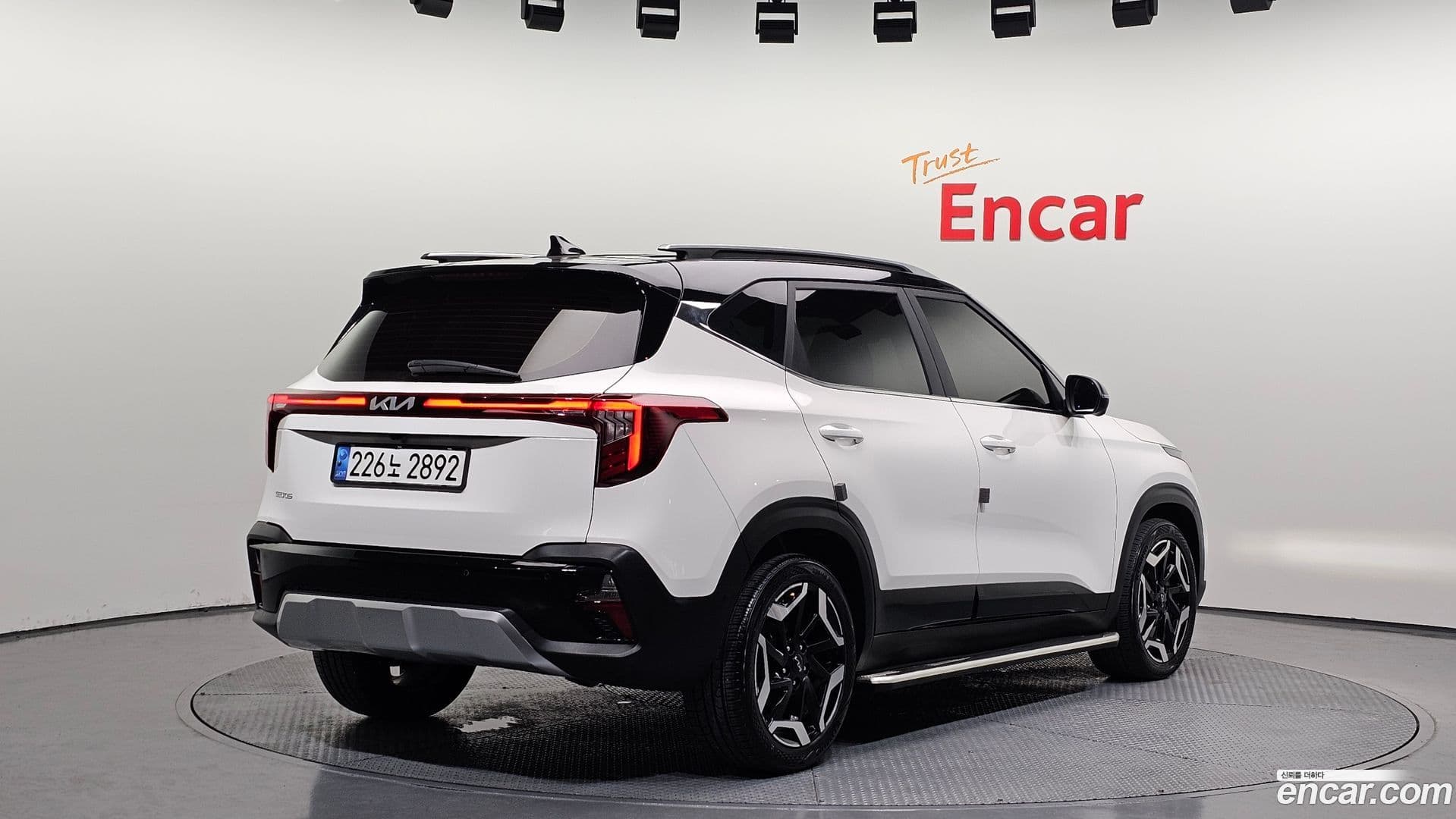 Main__Slider__Photo:Seltos Kia 2022.11-1