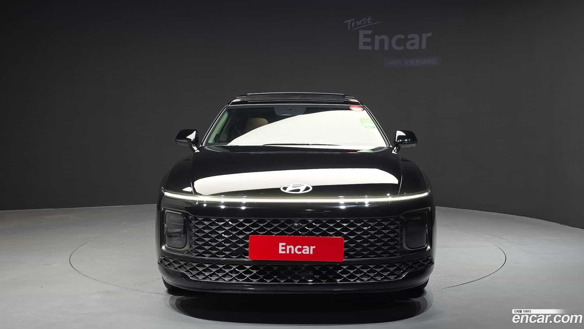 Grandeur Hyundai 2023.2-OUTER-003