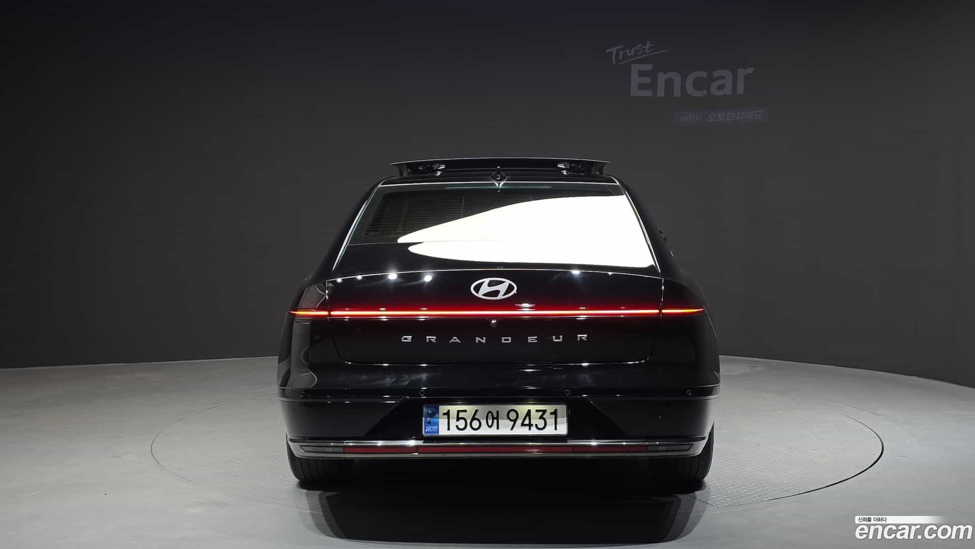 Grandeur Hyundai 2023.2-OUTER-004