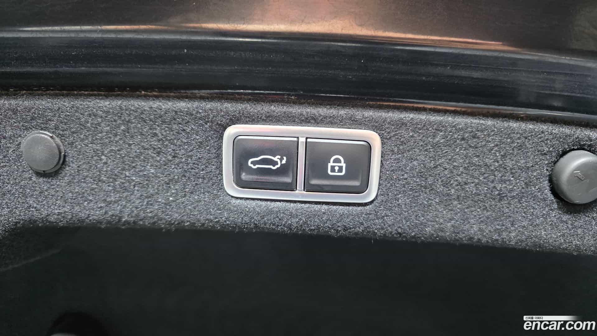 Grandeur Hyundai 2023.2-OPTION-024