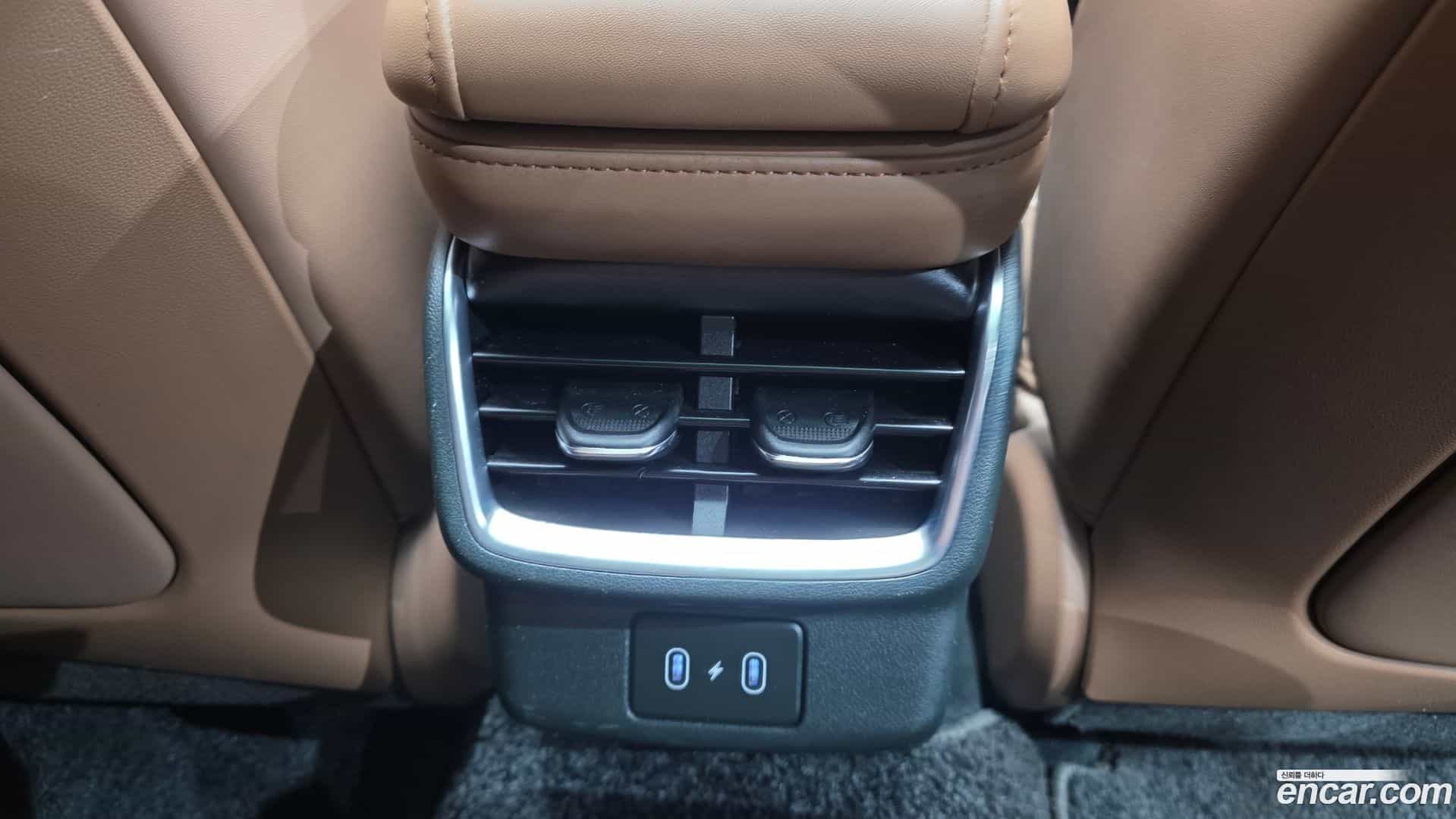 Grandeur Hyundai 2023.2-OPTION-043