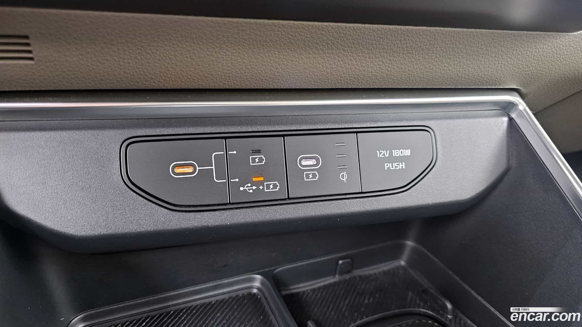 Canival Kia 2024.6-OPTION-017