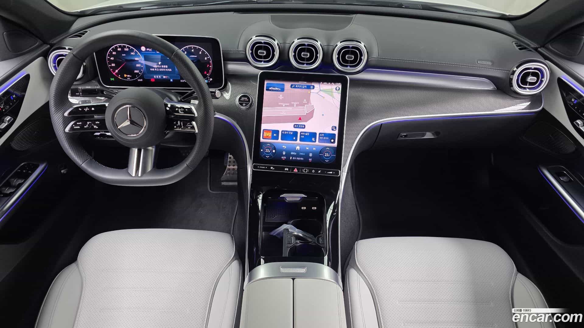 C-Class Mercedes-Benz 2025.4-INNER-007