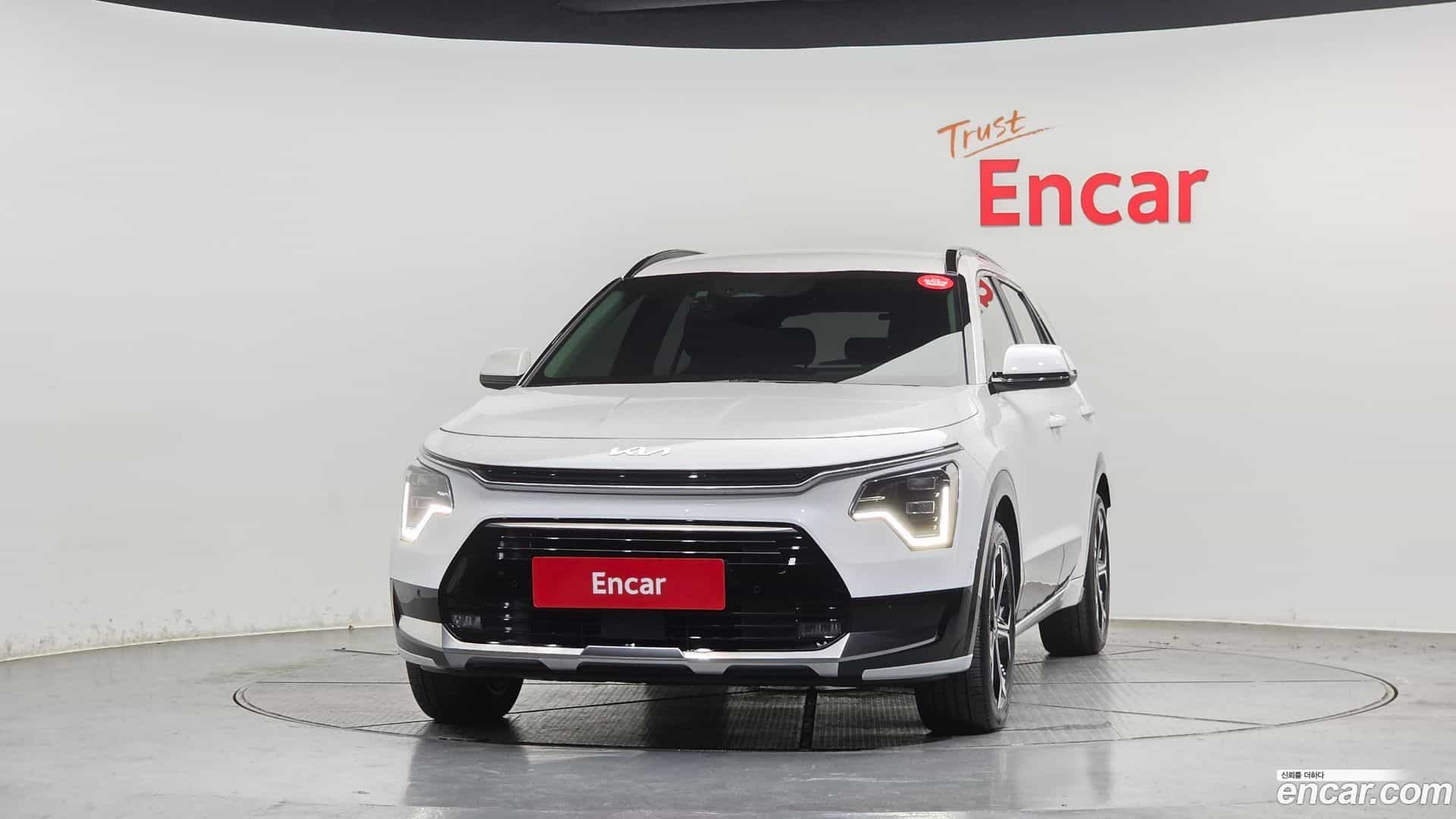 Niro Kia 2025.10-OUTER-003