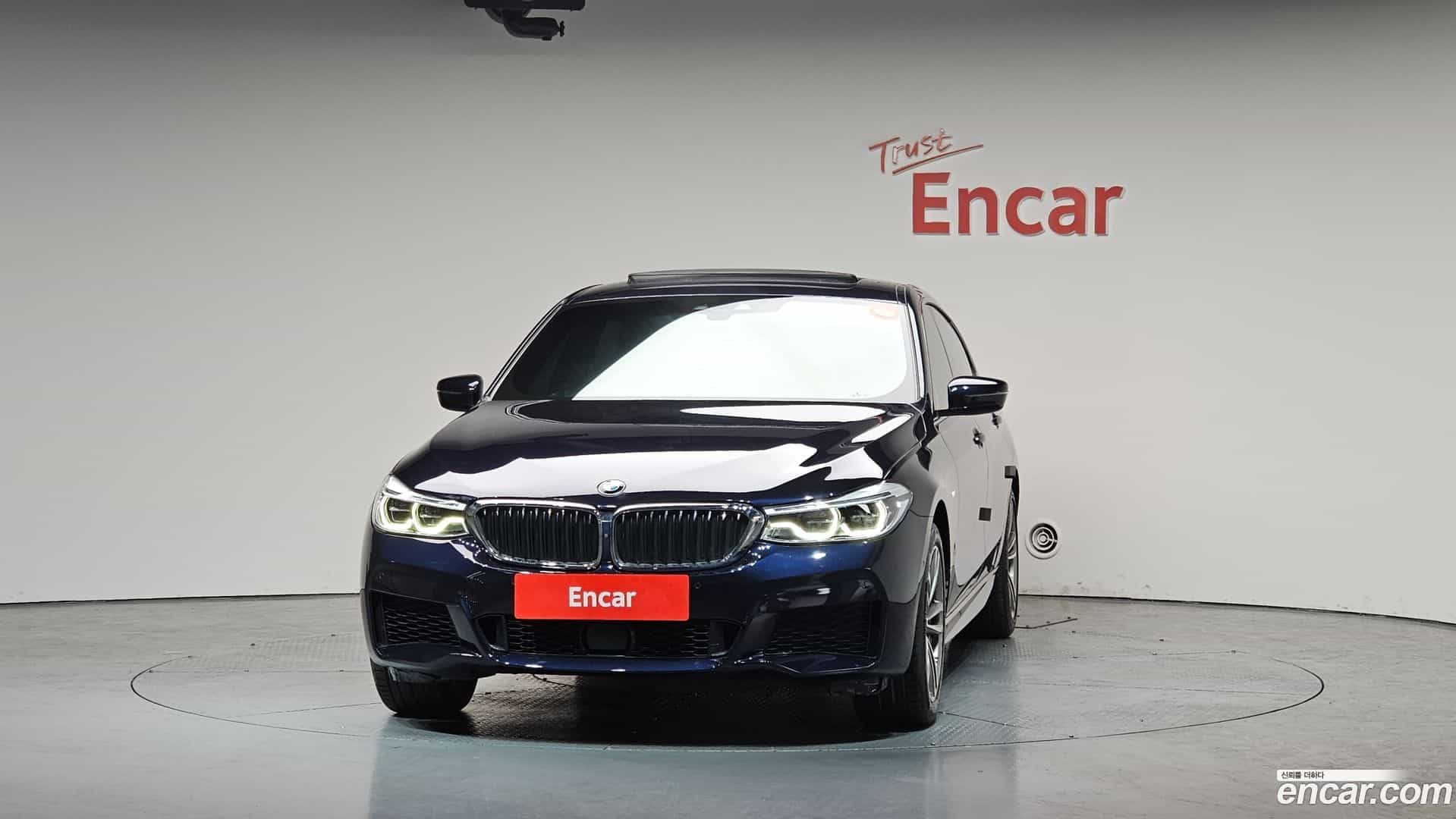 Gran Turismo BMW 2020.1-OUTER-003