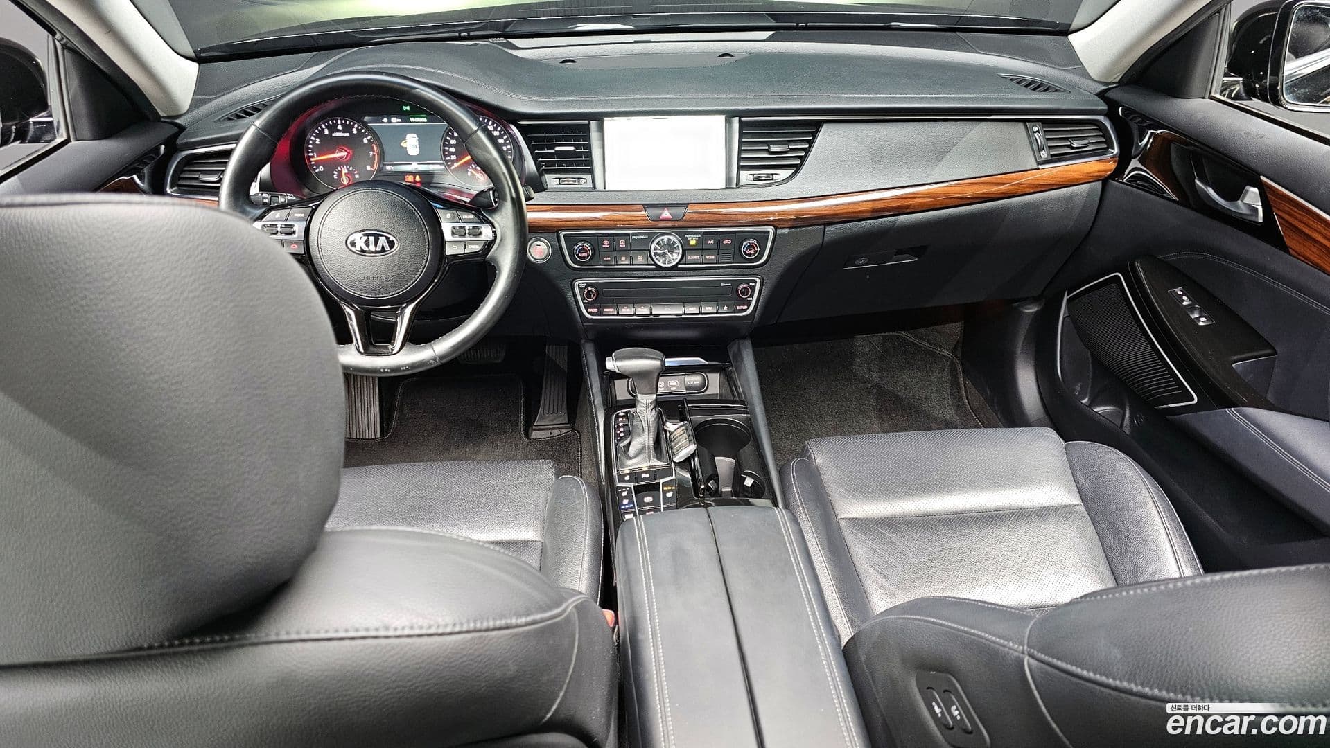 Main__Slider__Photo:K7 Kia 2017.5-6