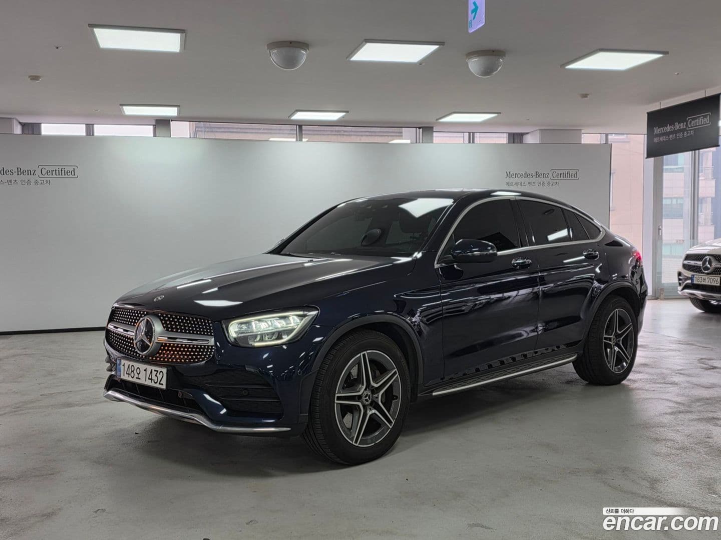 Main__Slider__Photo:GLC-Class Mercedes-Benz 2020.9-0