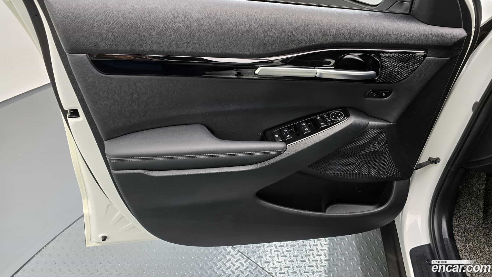 Seltos Kia 2024.6-INNER-034