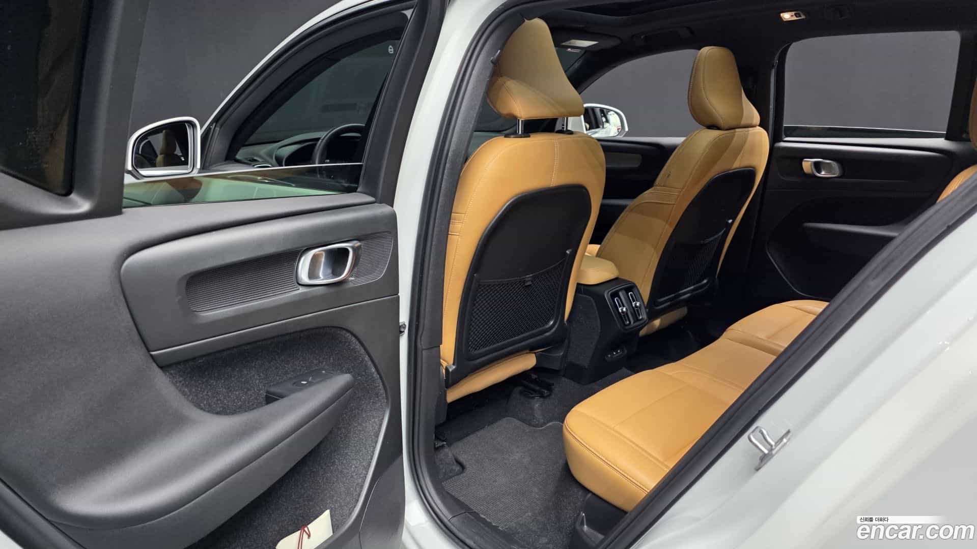 XC40 Volvo 2020.5-INNER-036