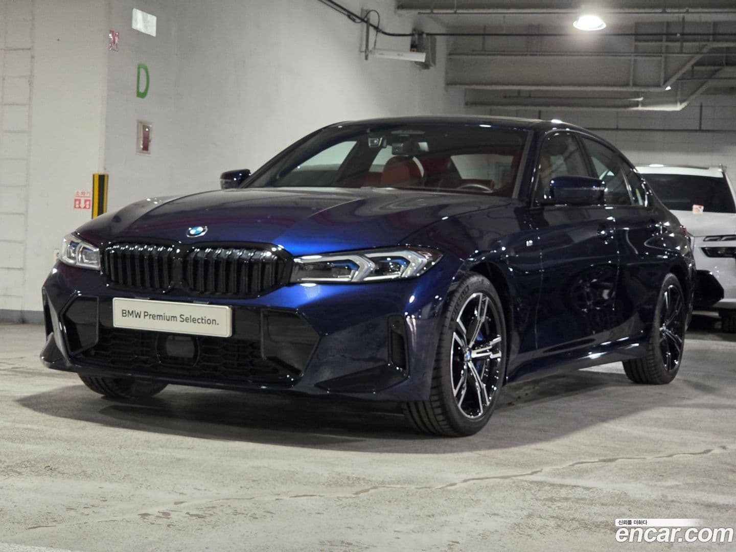Main__Slider__Photo:3-Series BMW 2025.6-0