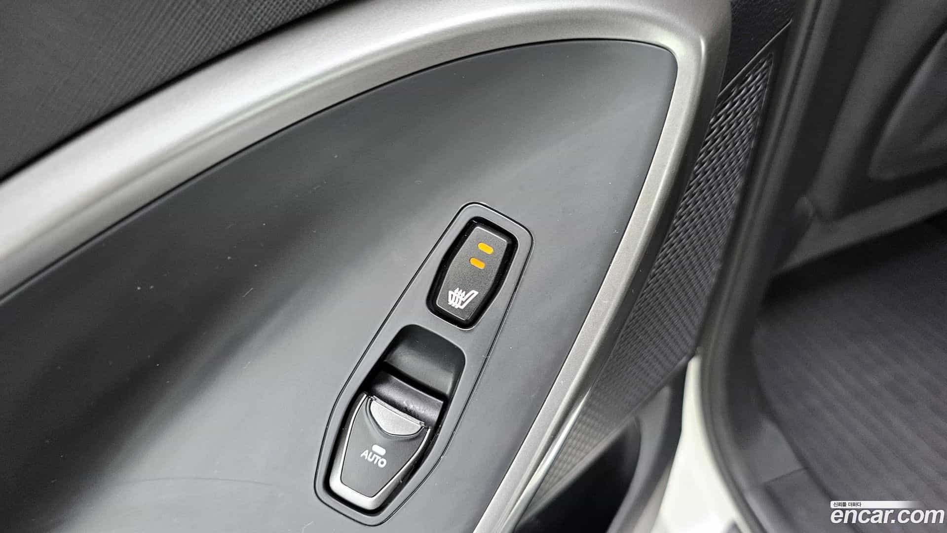 Maxcruz Hyundai 2016.0-OPTION-023