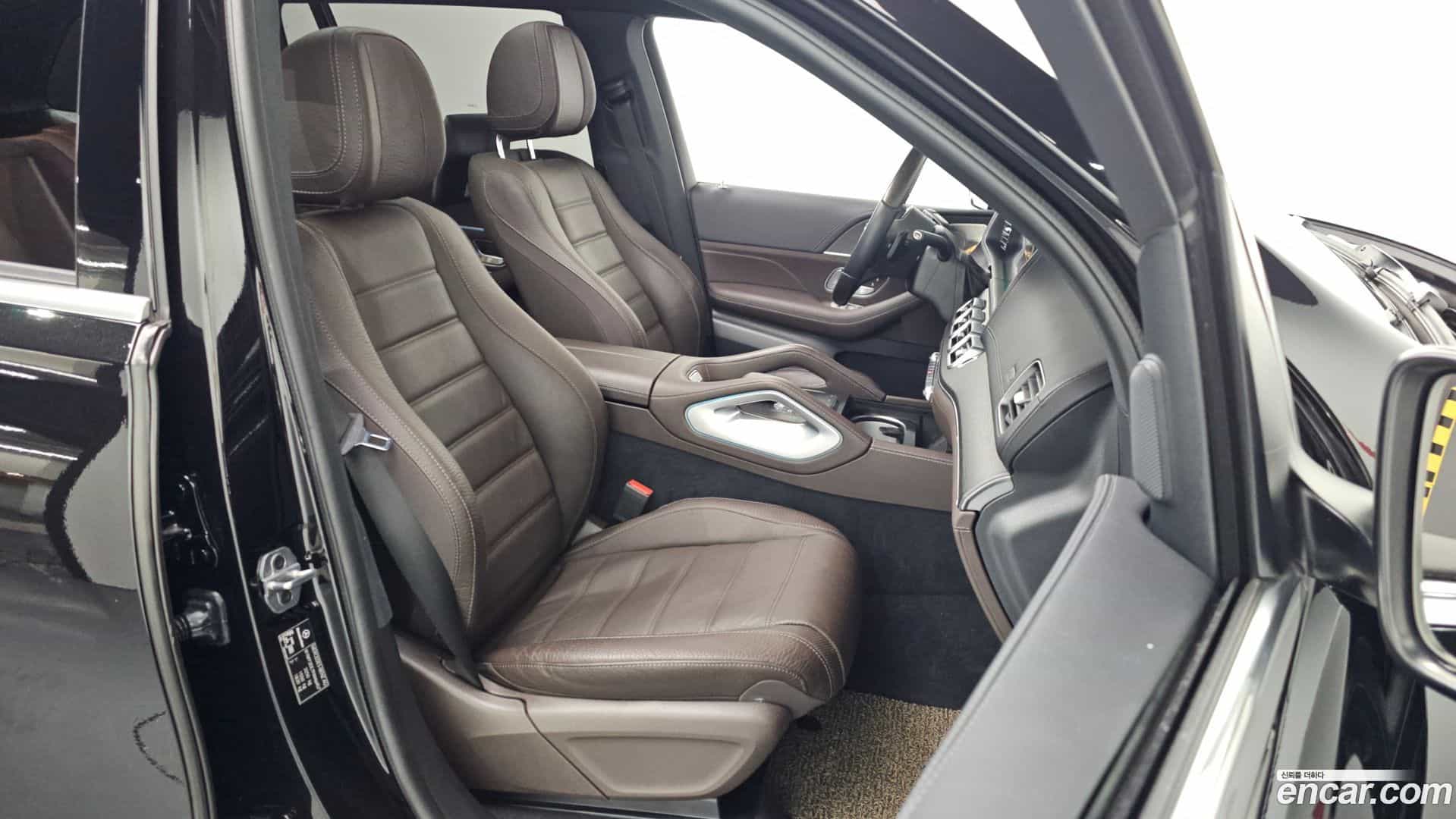 GLS-Class Mercedes-Benz 2023.4-OPTION-015
