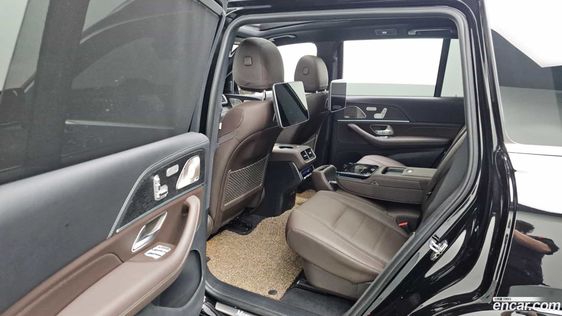 GLS-Class Mercedes-Benz 2023.4-OPTION-016