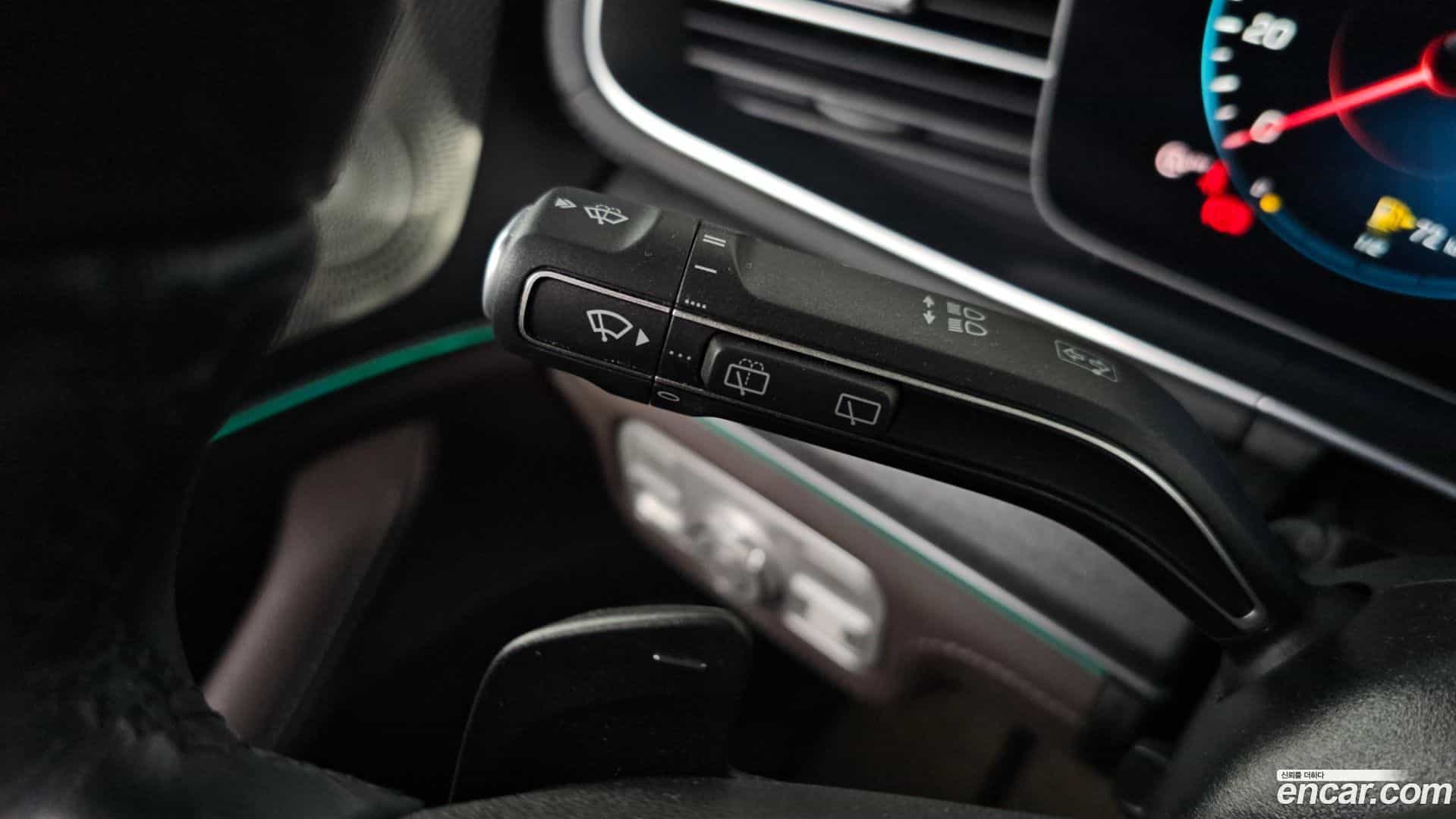 GLS-Class Mercedes-Benz 2023.4-OPTION-048