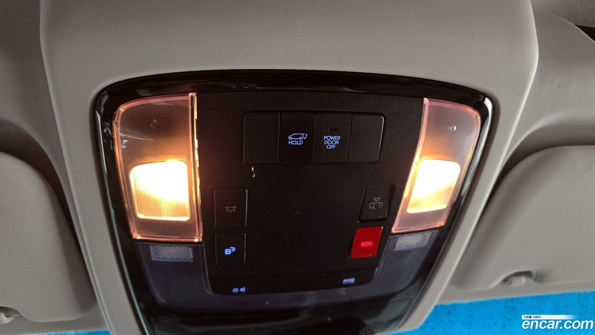 Main__Slider__Photo:Staria Hyundai 2024.2-32