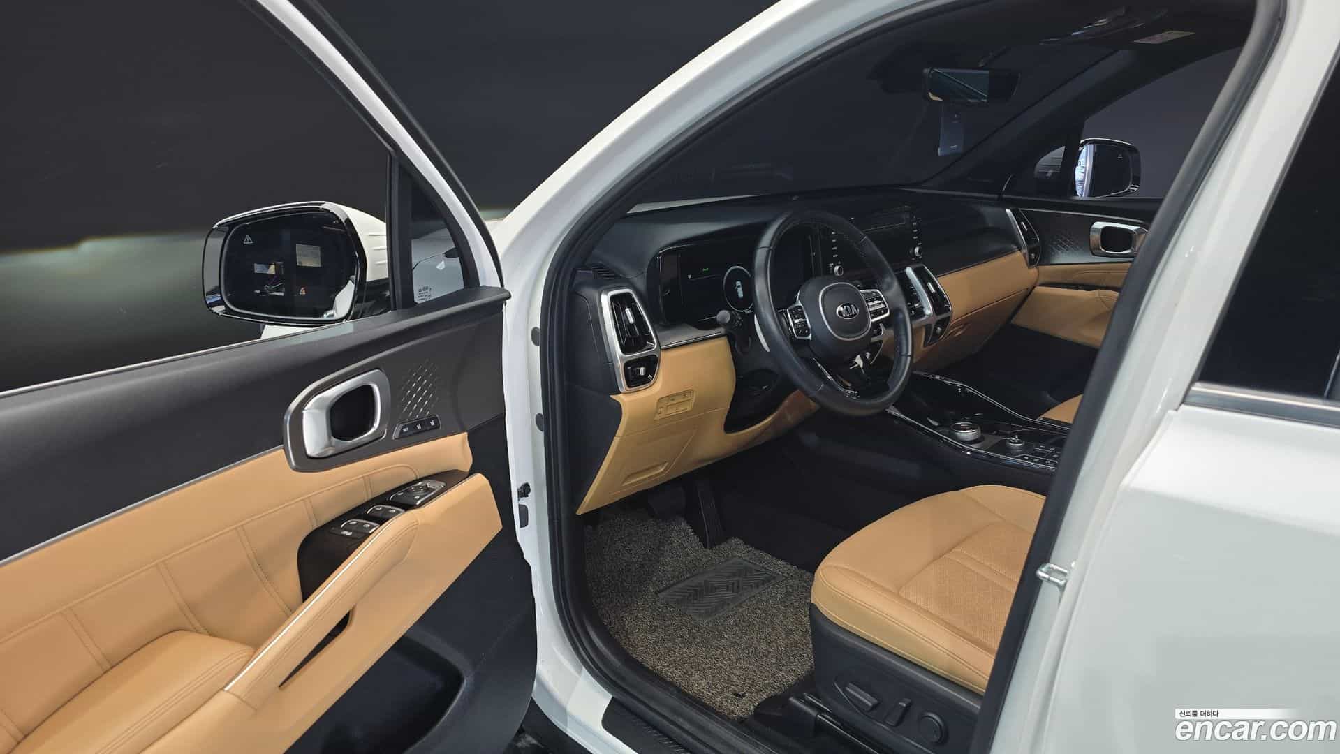 Sorento Kia 2021.2-INNER-010