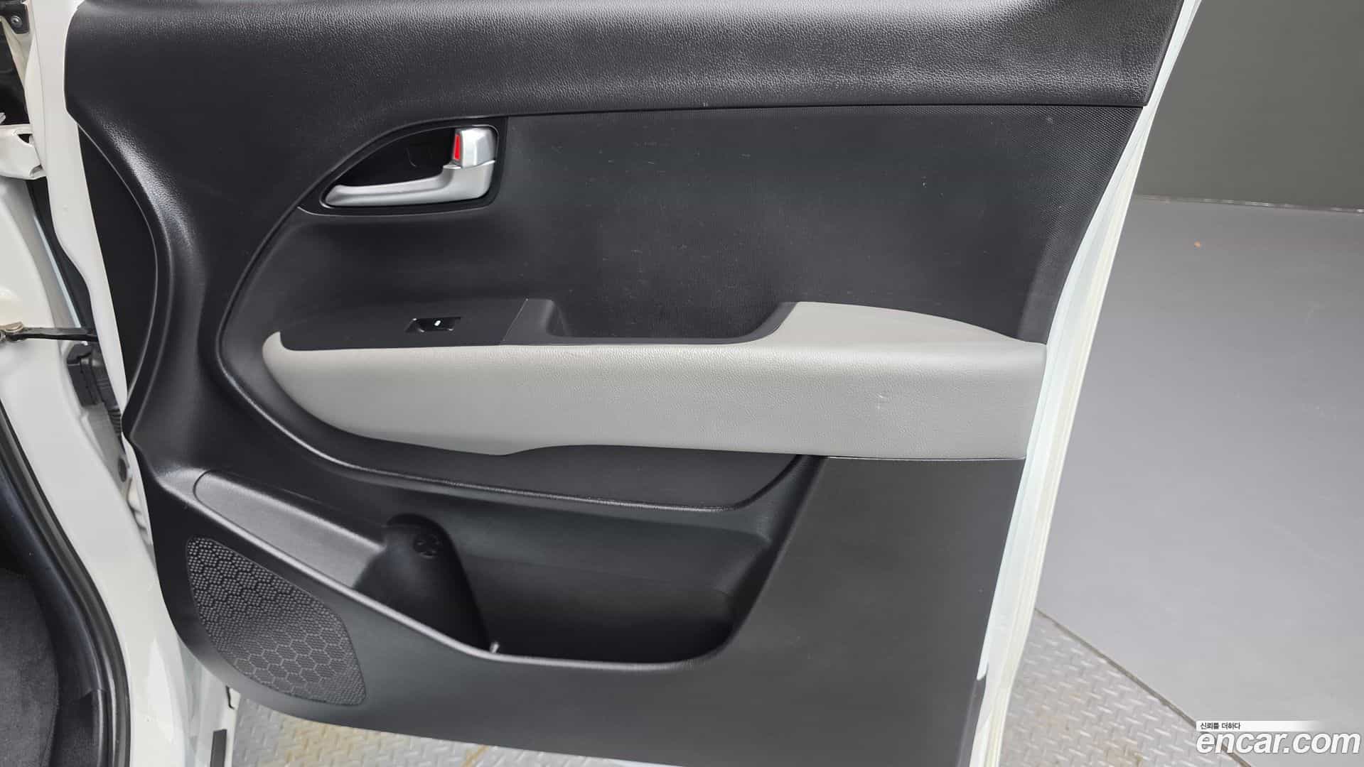 RAY Kia 2023.6-INNER-034