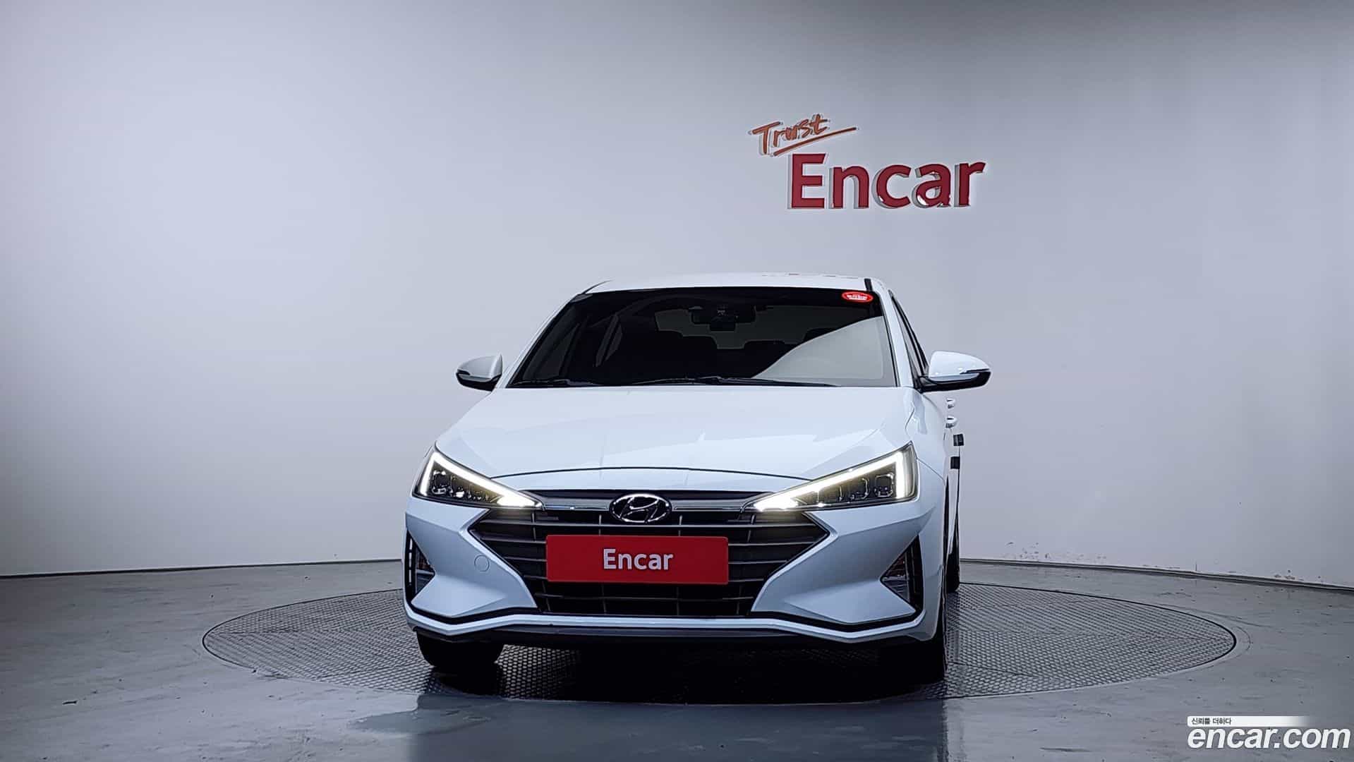AVANTE Hyundai 2018.11-OUTER-003