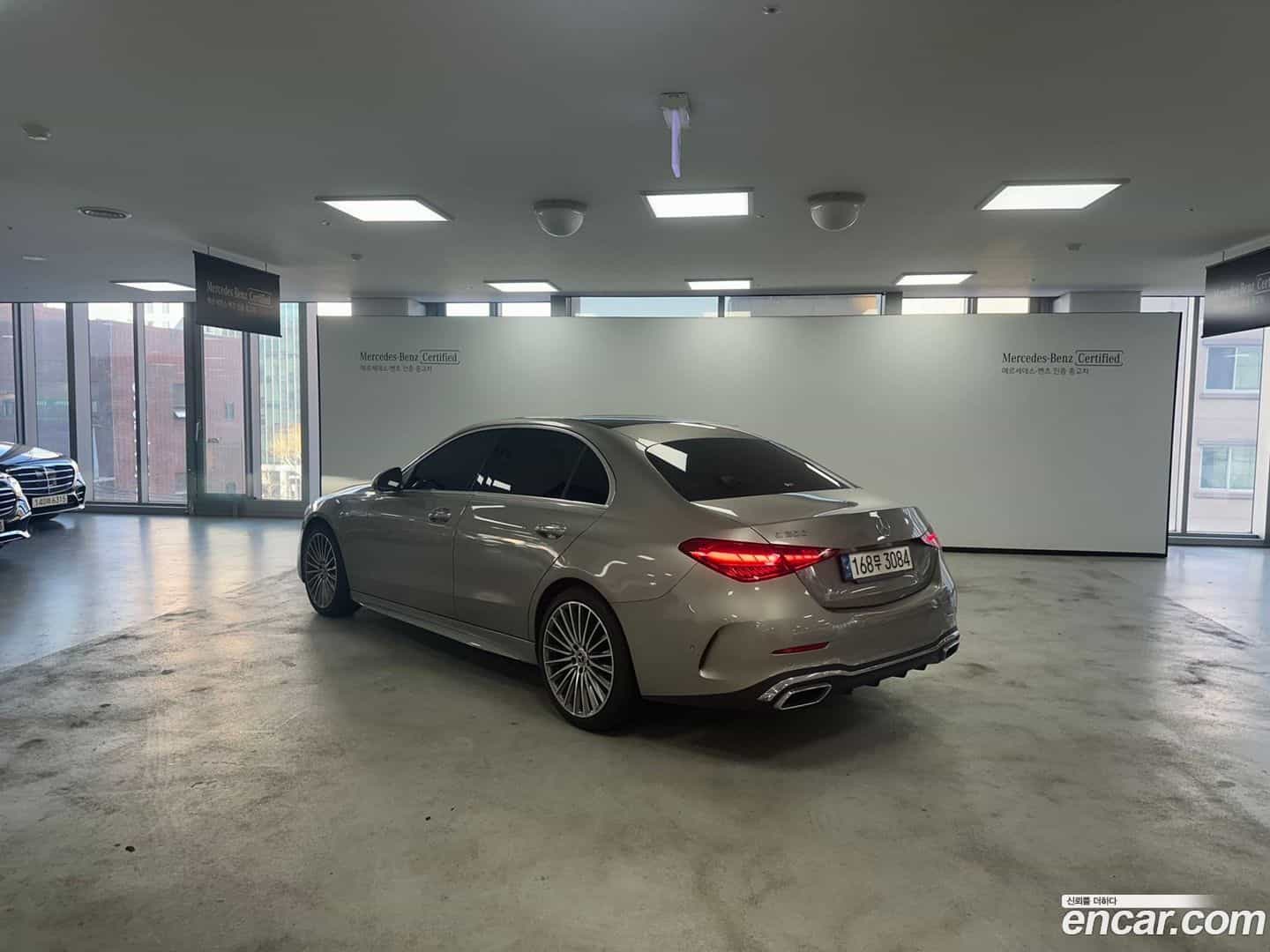 C-Class Mercedes-Benz 2022.3-OUTER-002