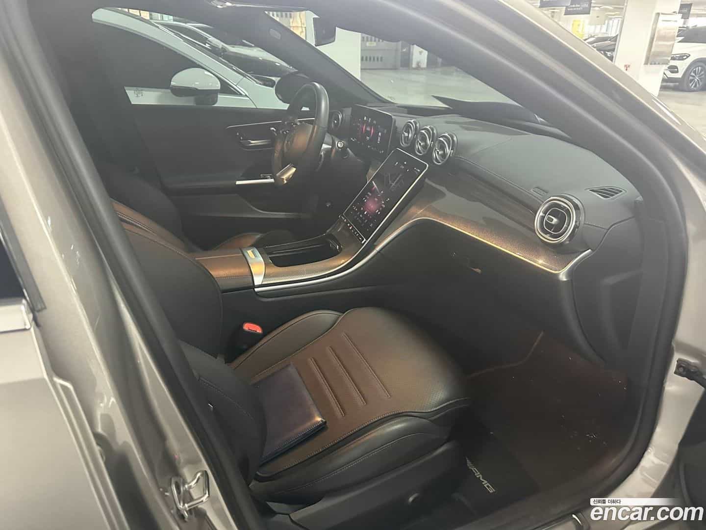 C-Class Mercedes-Benz 2022.3-OPTION-017