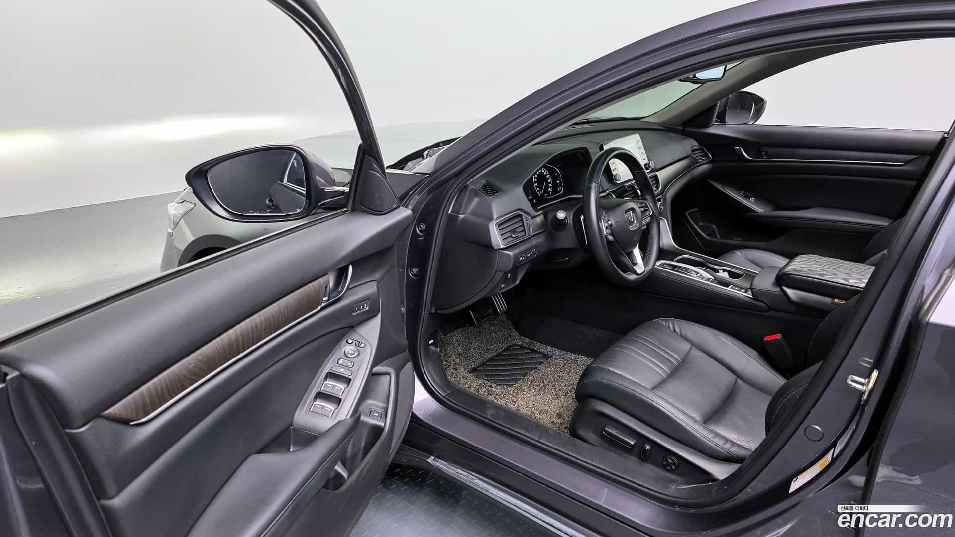 Accord Honda 2018.5-INNER-010