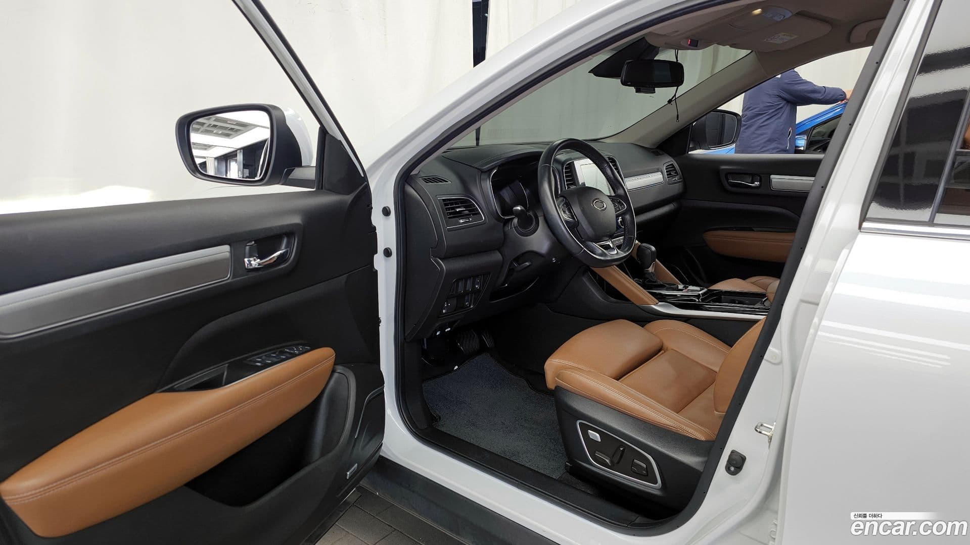 Main__Slider__Photo:QM6 Renault Korea 2021.6-9