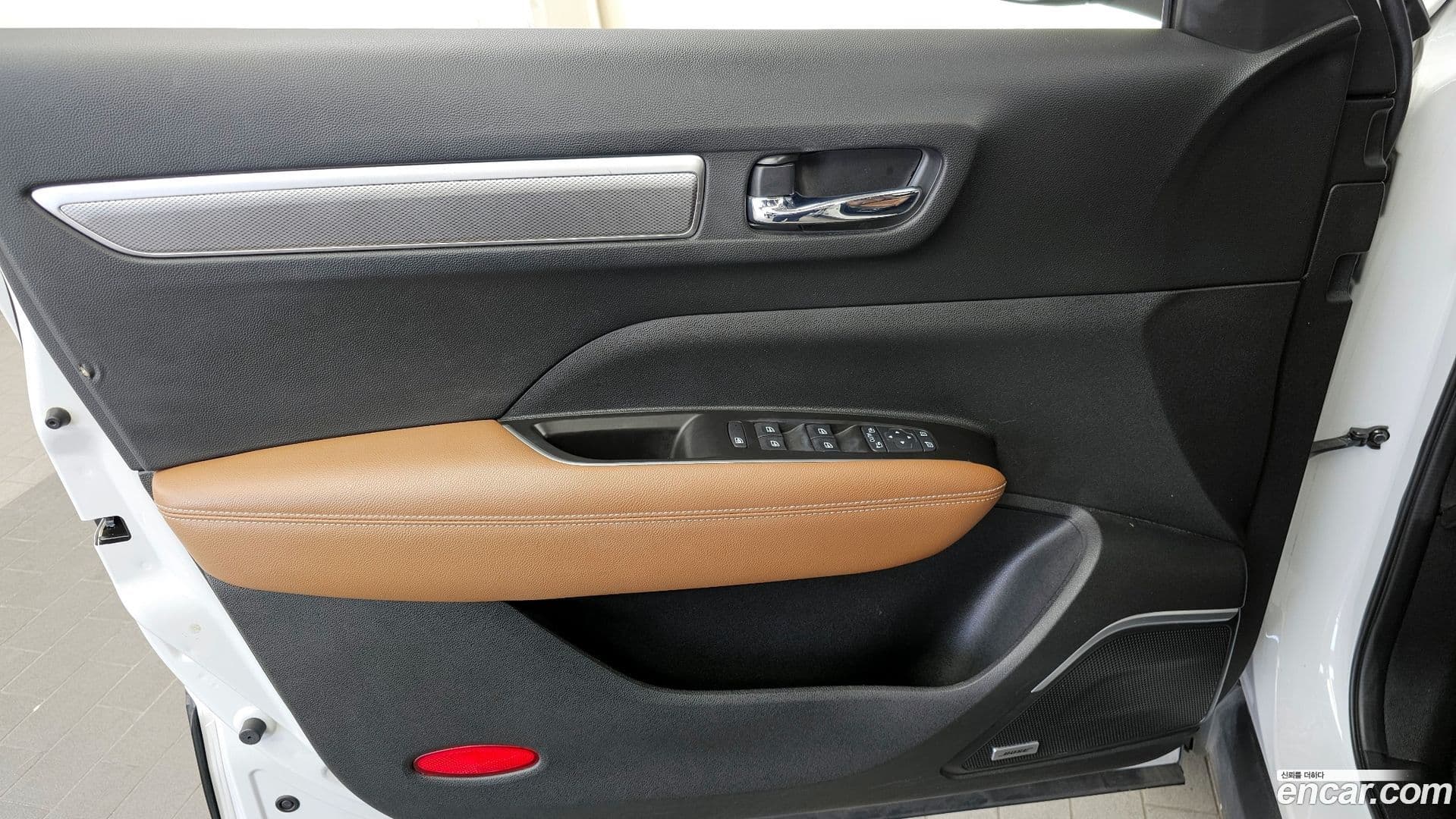 Main__Slider__Photo:QM6 Renault Korea 2021.6-23