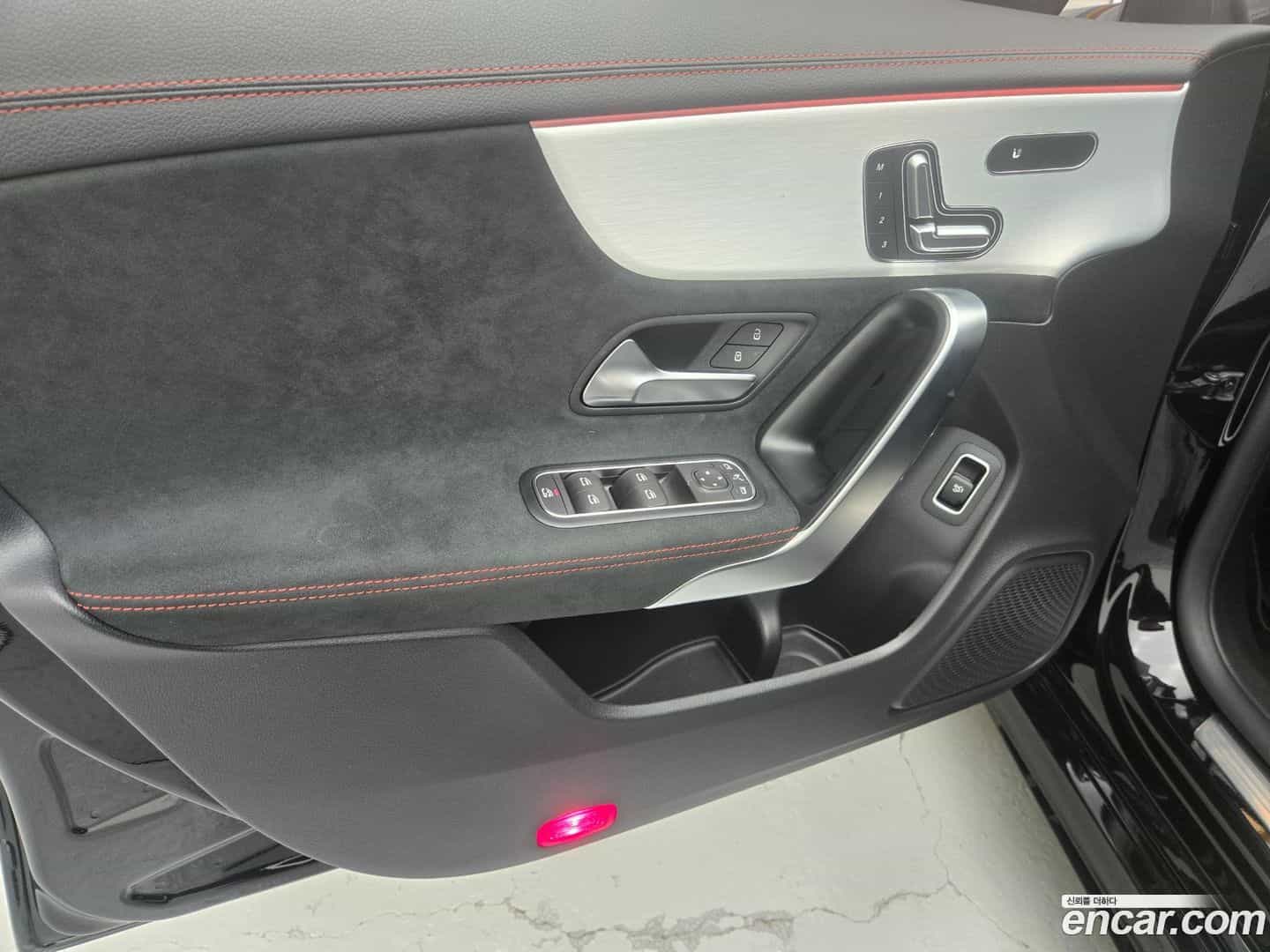 CLA-Class Mercedes-Benz 2022.11-OPTION-022