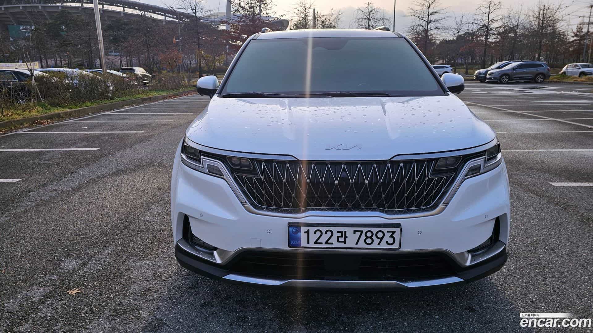 Canival Kia 2023.11-OUTER-003